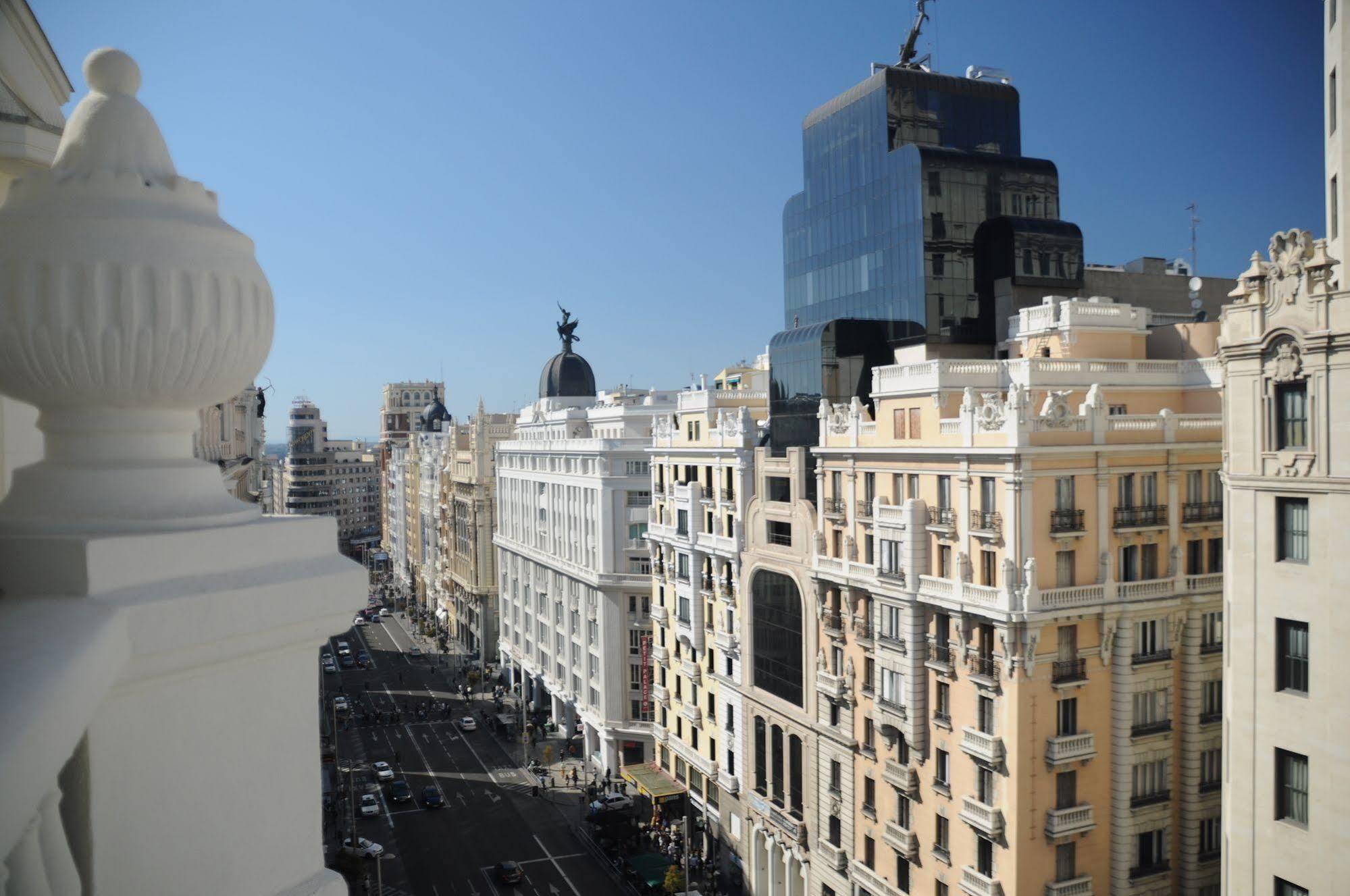 Hostal Luis XV Madrid Exteriér fotografie