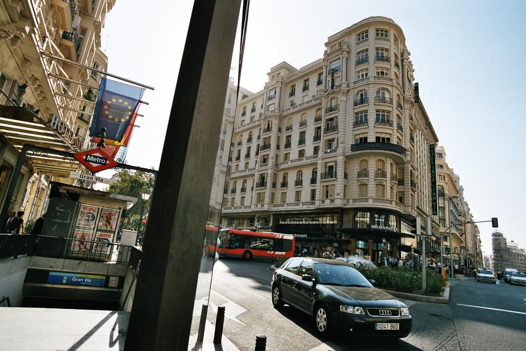 Hostal Luis XV Madrid Exteriér fotografie